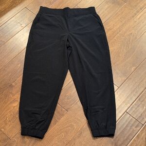 NWOT Athleta Brooklyn Mid Rise Jogger Black Size 10
